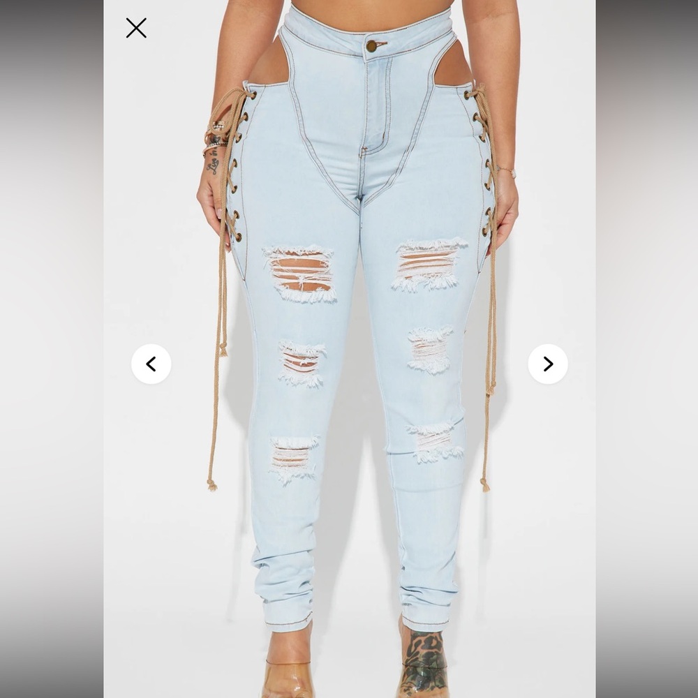 Fashion Nova -Getting Out There Lace Up Skinny Jeans - Light Wash size L - Picture 4 of 9